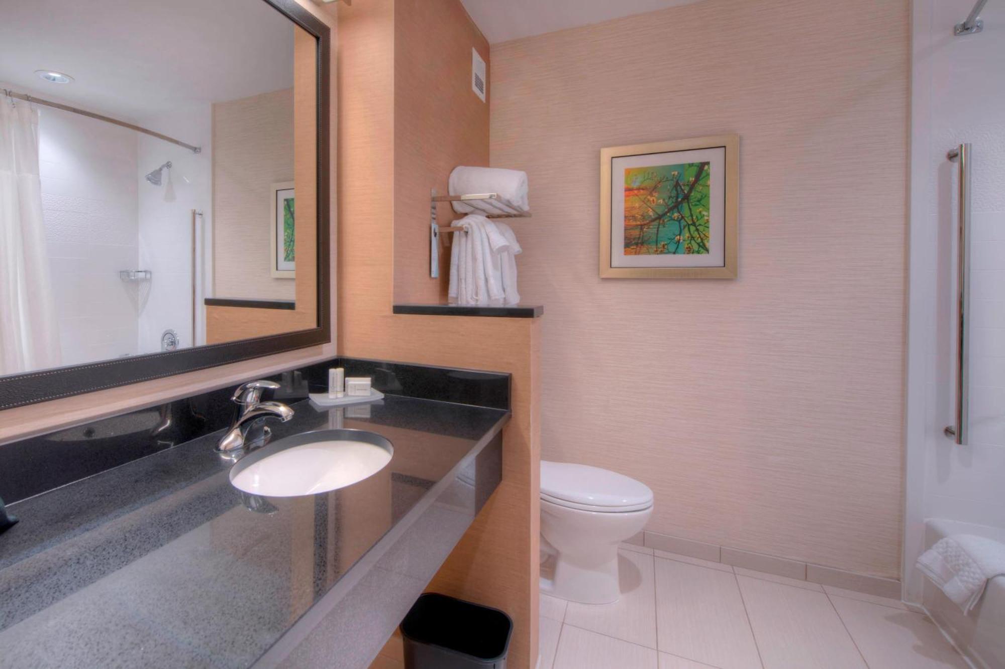 Fairfield Inn & Suites By Marriott Charlotte Airport Extérieur photo